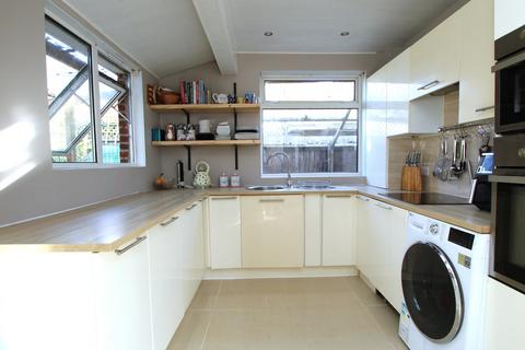 3 bedroom detached bungalow for sale, Woodlands Crescent, Hamworthy, Poole, BH15