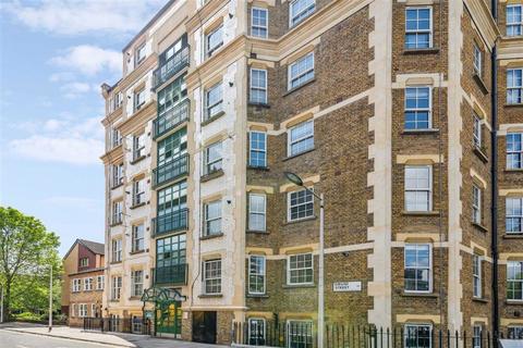 3 bedroom flat to rent, Tooley Street, London SE1