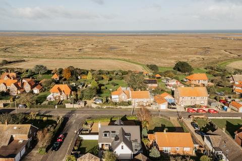 4 bedroom detached house for sale, Pintail Drive, Blakeney, Holt, Norfolk