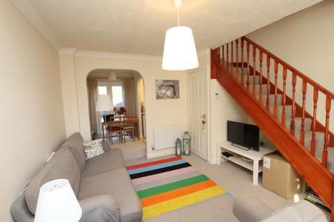 2 bedroom semi-detached house to rent, Westons Brake, Bristol BS16