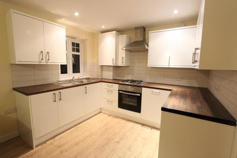 2 bedroom flat to rent, Westfield Lane, Harrow HA3