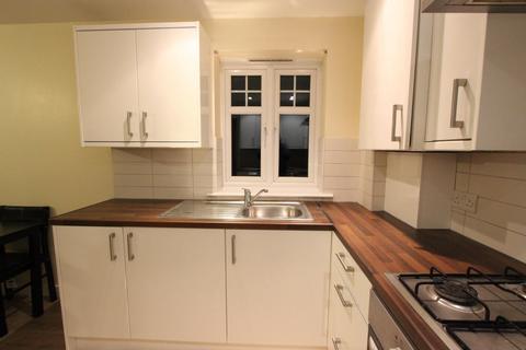 2 bedroom flat to rent, Westfield Lane, Harrow HA3