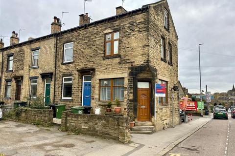 2 bedroom terraced house to rent, Bradford Road, Stanningley, Pudsey