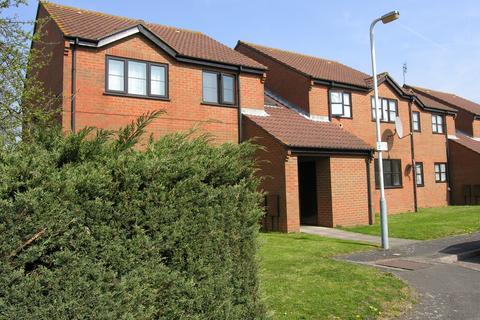 1 bedroom flat to rent, Harlington, UB3