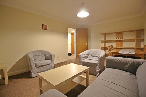 1 bedroom flat to rent, Harlington, UB3