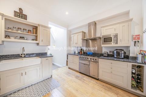 5 bedroom house to rent, Holmdene Avenue London SE24