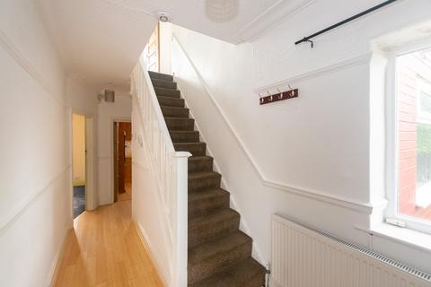 4 bedroom semi-detached house for sale, Halton, Leeds LS15