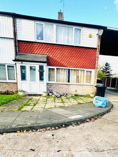 3 bedroom terraced house to rent, Great Knightleys, Basildon