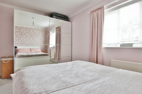56 Brandon Way, Kingswood, Hull, HU7 3EL