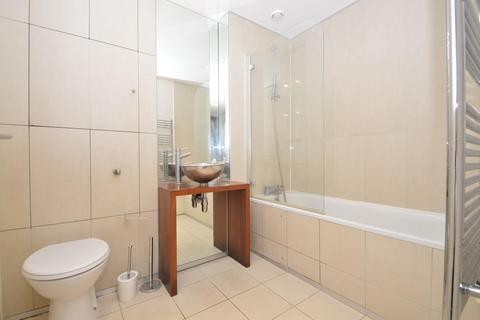 2 bedroom flat to rent, Plumbers Row, Aldgate East, E1