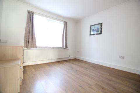 1 bedroom flat to rent, Kingsbridge Crescent, Southall