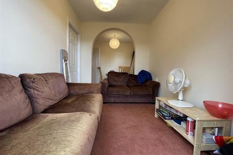 4 bedroom house to rent, Bramwell Drive, Sheffield S3