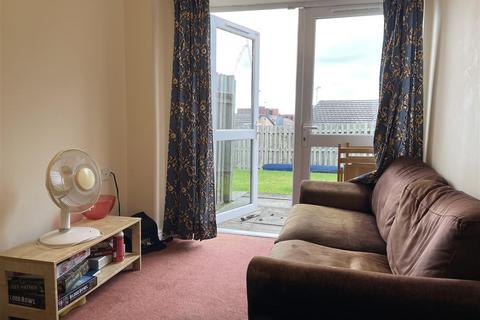 4 bedroom house to rent, Bramwell Drive, Sheffield S3