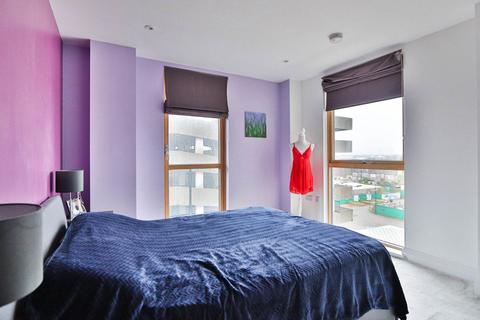 3 bedroom apartment for sale, New Malden House, 1 Blagdon Road