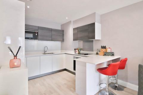 3 bedroom apartment for sale, New Malden House, 1 Blagdon Road