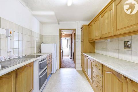 38 Valley View, Greenhithe, DA9 9LU