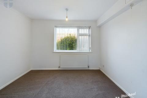 1 bedroom maisonette to rent, Hamble Drive, Aylesbury