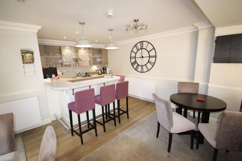 1 bedroom retirement property for sale, Beatrice Lodge, Sittingbourne, ME10 4SG