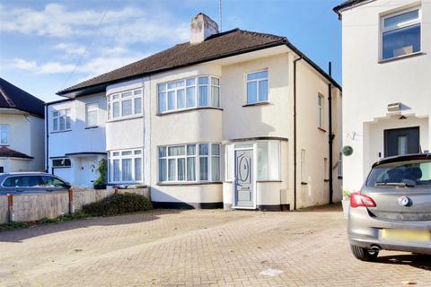 3 bedroom semi-detached house for sale, Apple Grove, Enfield