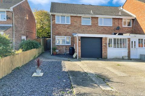 3 bedroom semi-detached house for sale, Cae Bracla, Brackla, Bridgend County. CF31 2HF