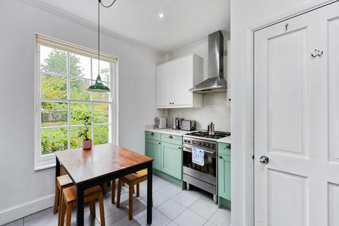 2 bedroom ground floor maisonette for sale, Prince Of Wales Road, London NW5