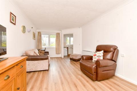 1 bedroom flat for sale, South Street, Epsom, Surrey