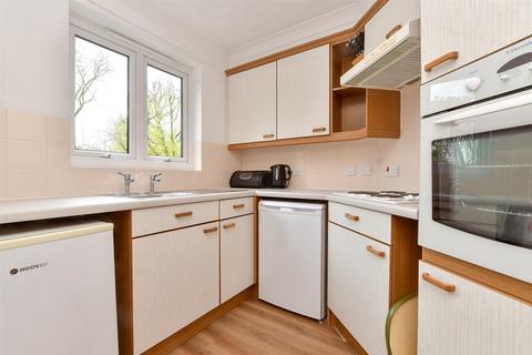 1 bedroom flat for sale, South Street, Epsom, Surrey