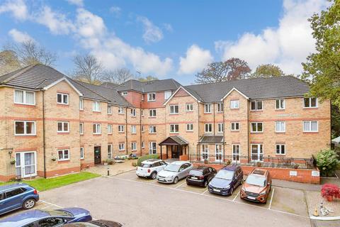 1 bedroom flat for sale, South Street, Epsom, Surrey