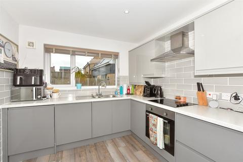 3 bedroom townhouse for sale, Southwood Way, Ramsgate, Kent