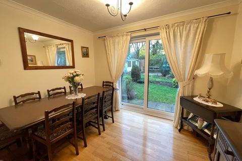3 Crag View, Thurgoland, Sheffield, S35 7BW