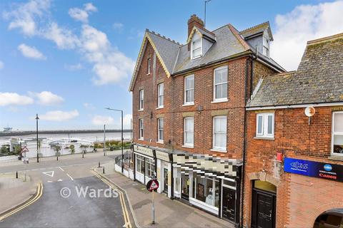 1 bedroom apartment for sale, Station Road, Herne Bay, Kent