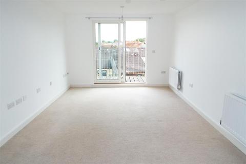 2 bedroom apartment to rent, Lime Tree Square, Street