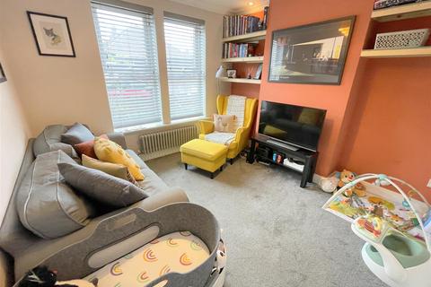 3 bedroom terraced house for sale, Gladstone Road, Ipswich