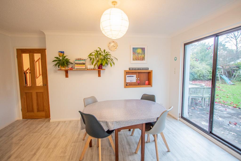 Breakfast Room