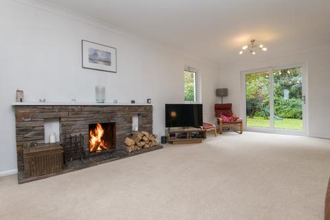 undefined, High Bank, West Hill