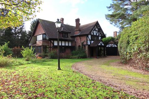 5 bedroom detached house for sale, Copperkins Lane, Amersham