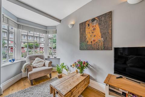 Flat 3, Harcourt House Albion Avenue, London, SW8 2AB