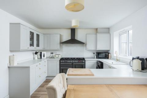 79 Hockley Crescent, Langthorpe, York, YO51 9FN