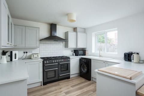 79 Hockley Crescent, Langthorpe, York, YO51 9FN