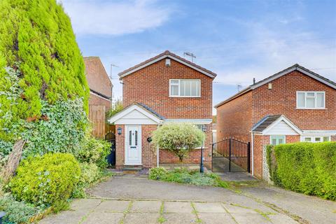 3 bedroom detached house to rent, Carmel Gardens, Arnold NG5