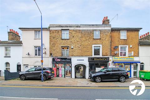 2 bedroom terraced house to rent, Wrotham Road, Gravesend, Kent, DA11