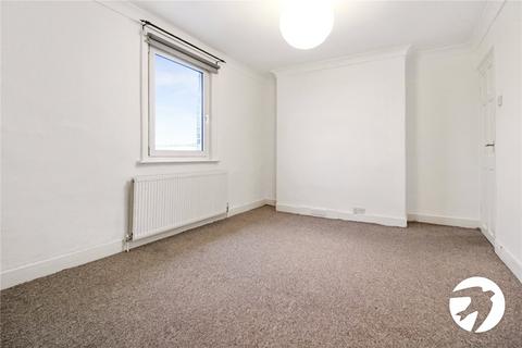 2 bedroom terraced house to rent, Wrotham Road, Gravesend, Kent, DA11