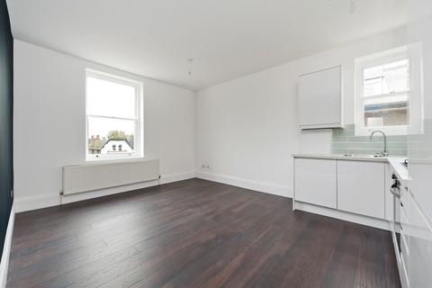 2 bedroom flat to rent, Wickham Road, Brockley, London, SE4