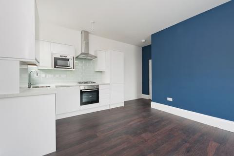 2 bedroom flat to rent, Wickham Road, Brockley, London, SE4