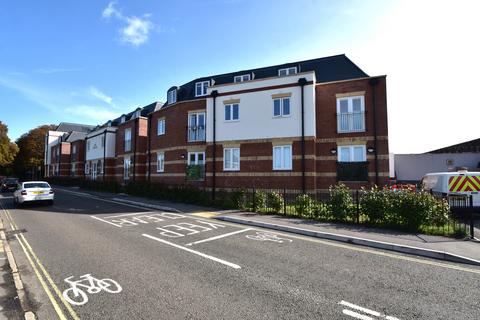 1 bedroom flat to rent, New Lane, Havant PO9