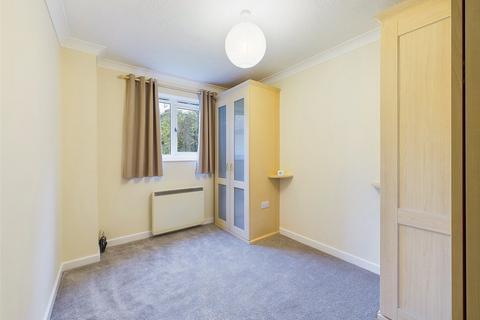 1 bedroom apartment for sale, Wesley Court, Stroud, Gloucestershire, GL5