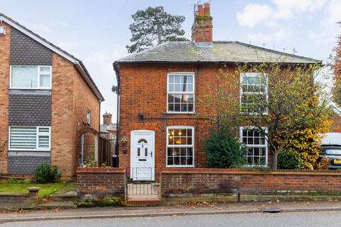 2 bedroom semi-detached house for sale, Stevenage Road