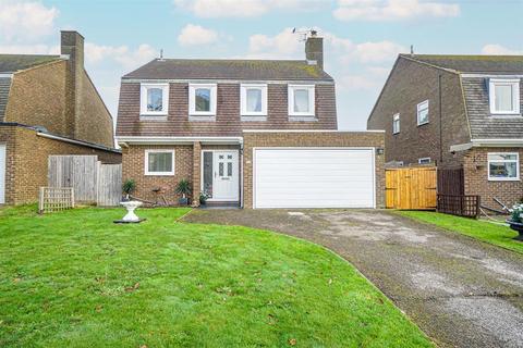 4 bedroom detached house for sale, Hawthorn Avenue, Bexhill-On-Sea