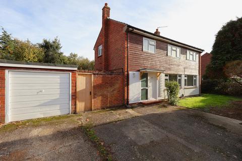 4 bedroom detached house for sale, Netherfield Close, Warblington, Havant