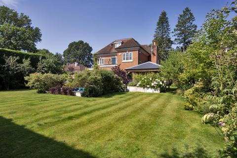 undefined, Warren Drive, Kingswood, Surrey